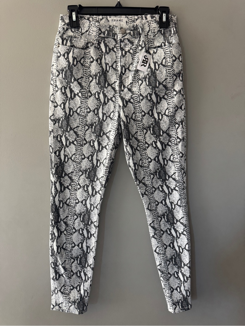 FRAME | snakeskin skinny jeans | 27